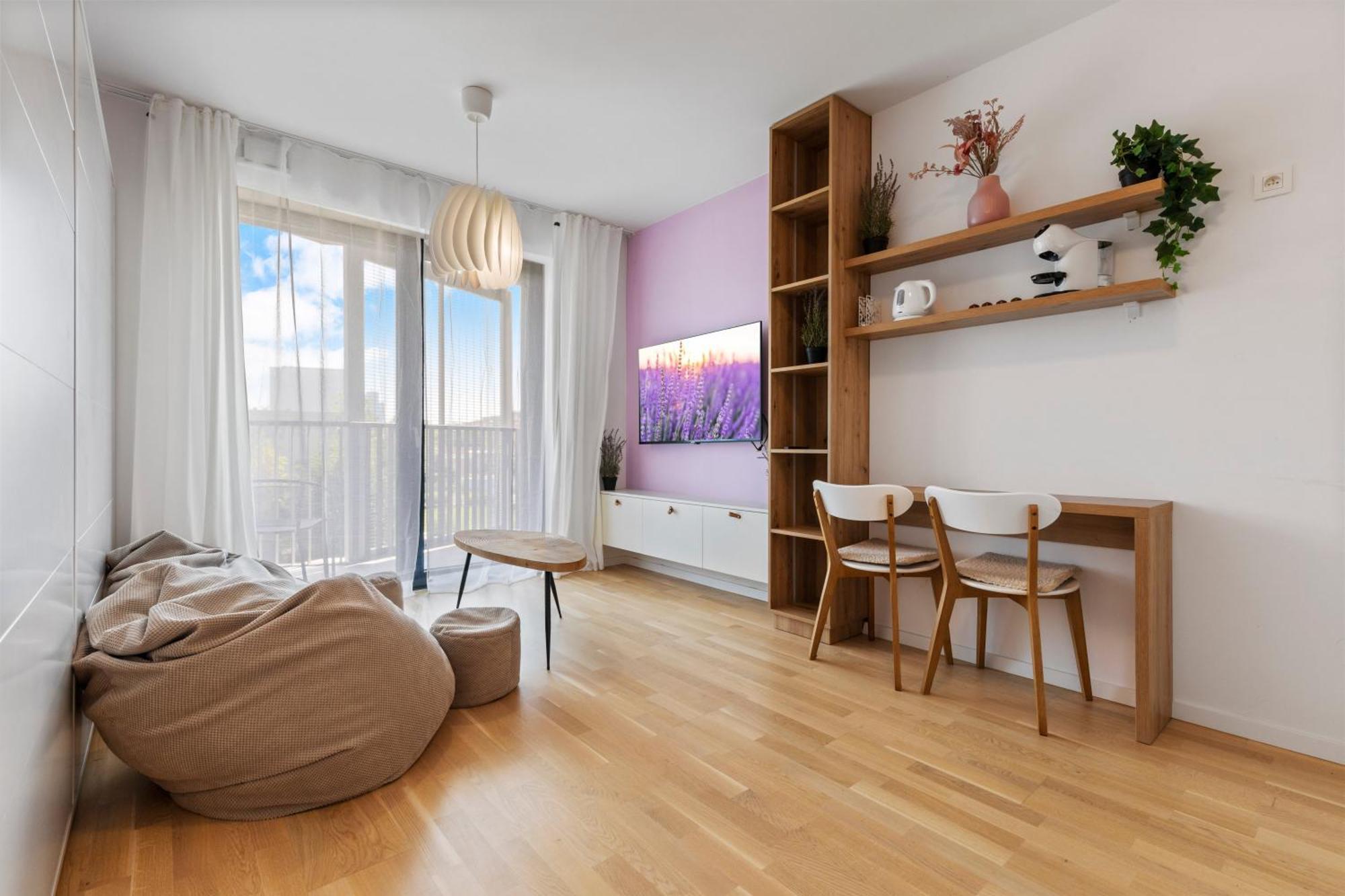 Lam Lavender - Free Parking Apartment Братислава Екстериор снимка