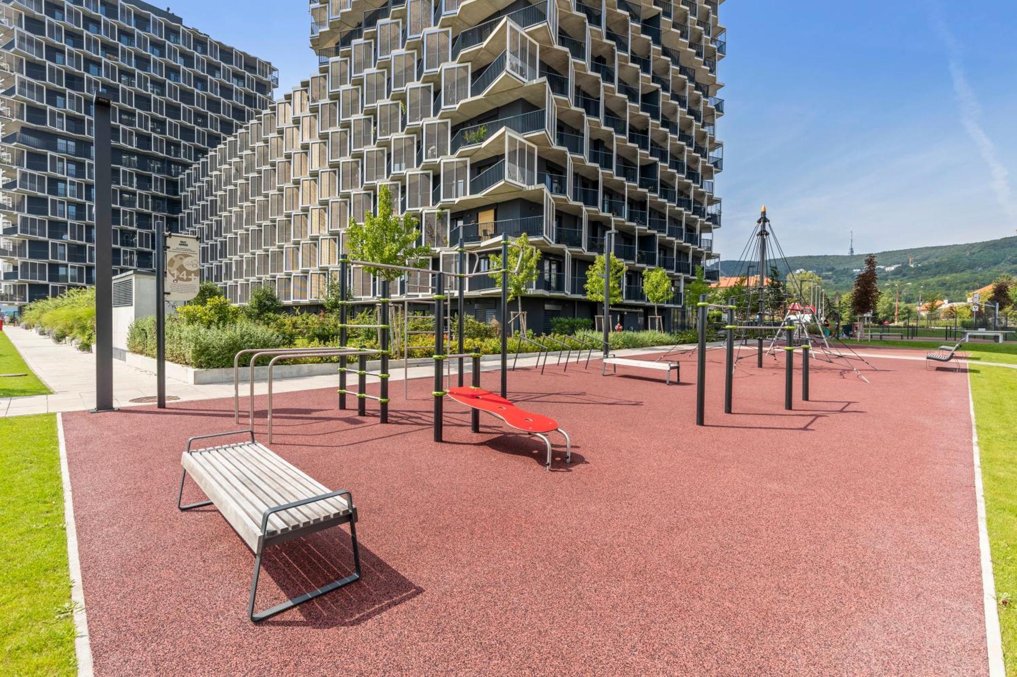 Lam Lavender - Free Parking Apartment Братислава Екстериор снимка